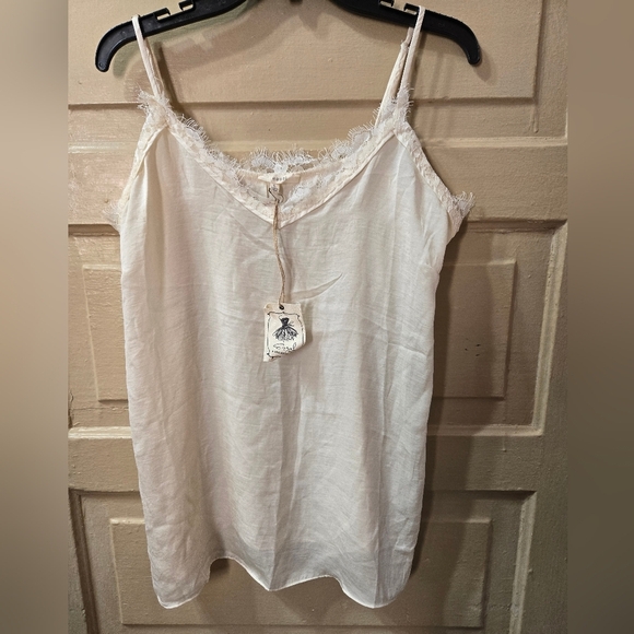 Easel Lace Trim Adjustable Strap Cream Colored Spaghetti Strap Tank Top NWT - Picture 1 of 5